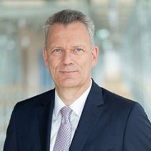 Professor. Dr Klaus-Dieter Maubach