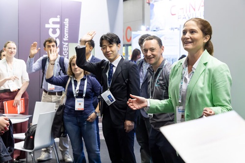 Exhibiton Tour Gastech Feature Leaders