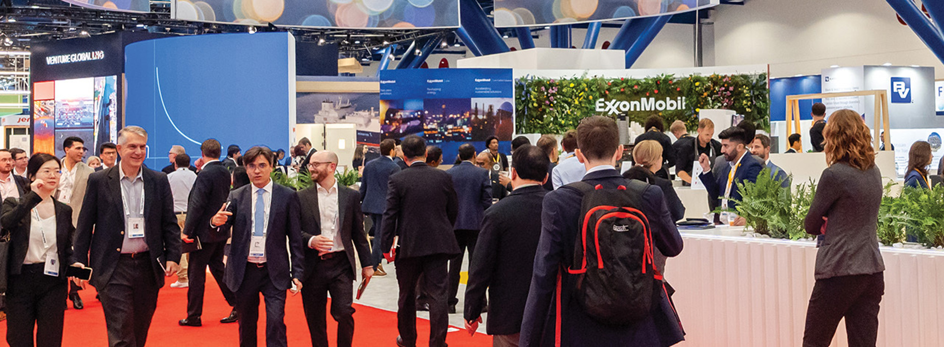 Bus Aisle Resize (1)