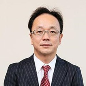 Hayato Suga