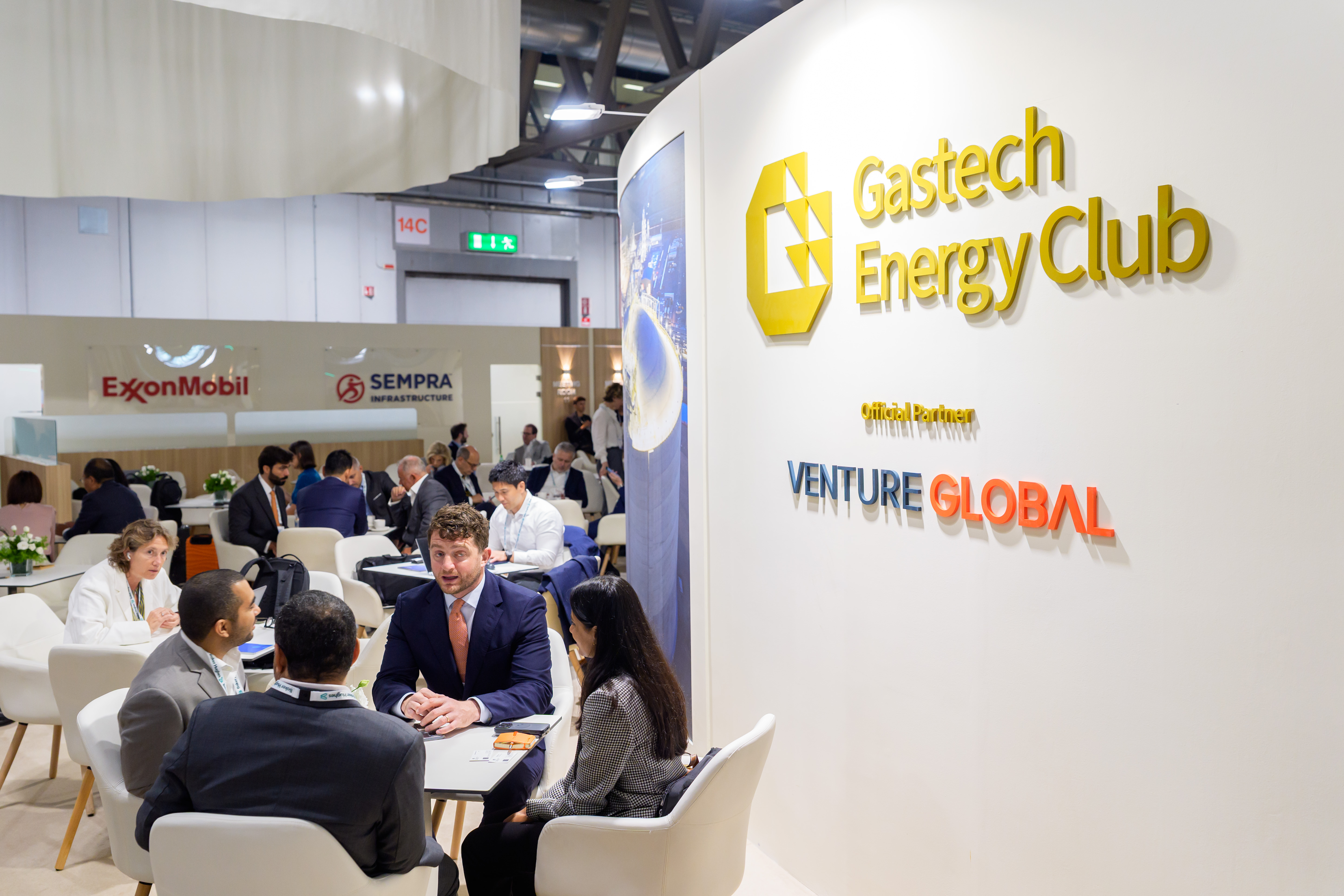 1899 GT 2025 Thursday 11Th 1GM04138